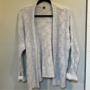 Brand New - Over sized - Chunky Knit White/Cream Sweater - Cardigan - Size M